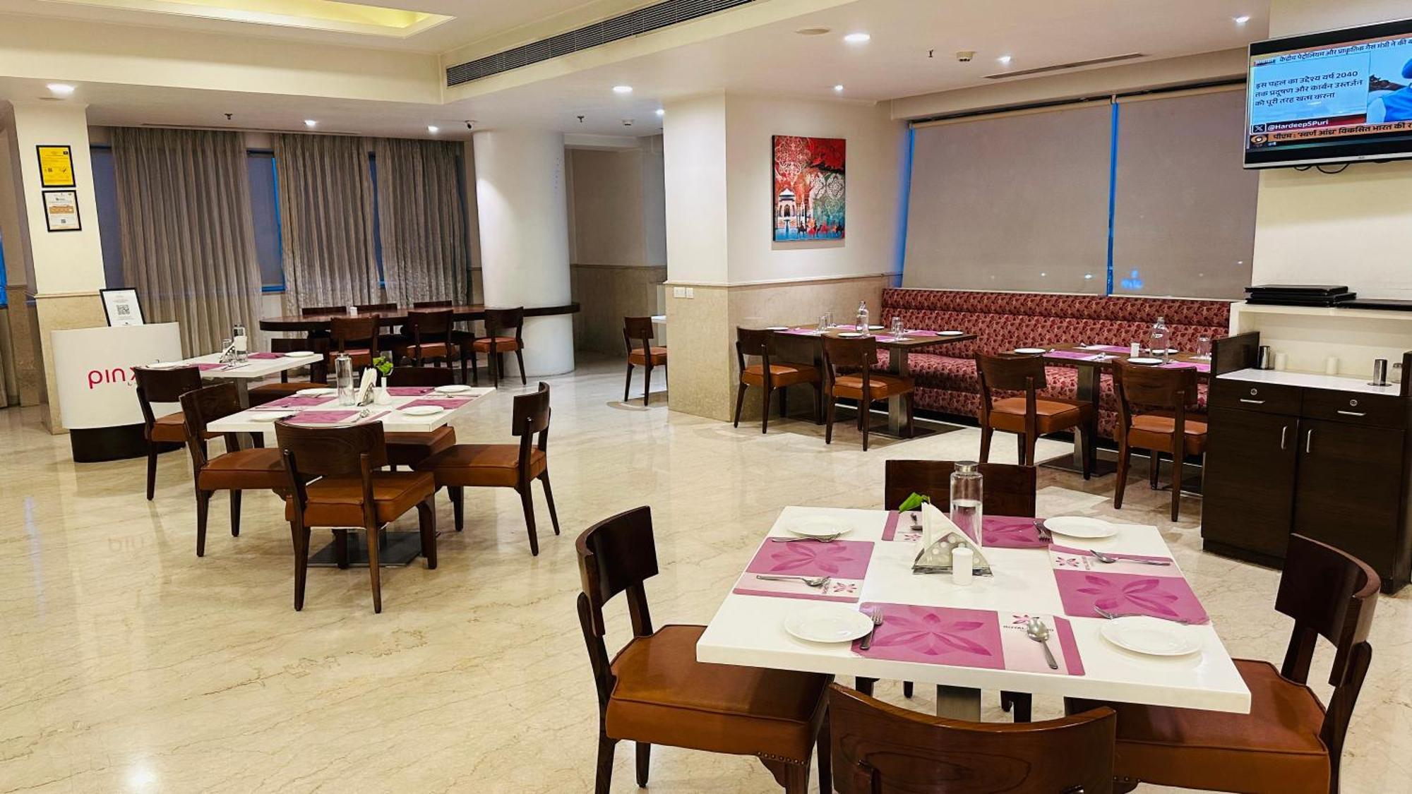 Regenta Central Jaipur Exterior photo