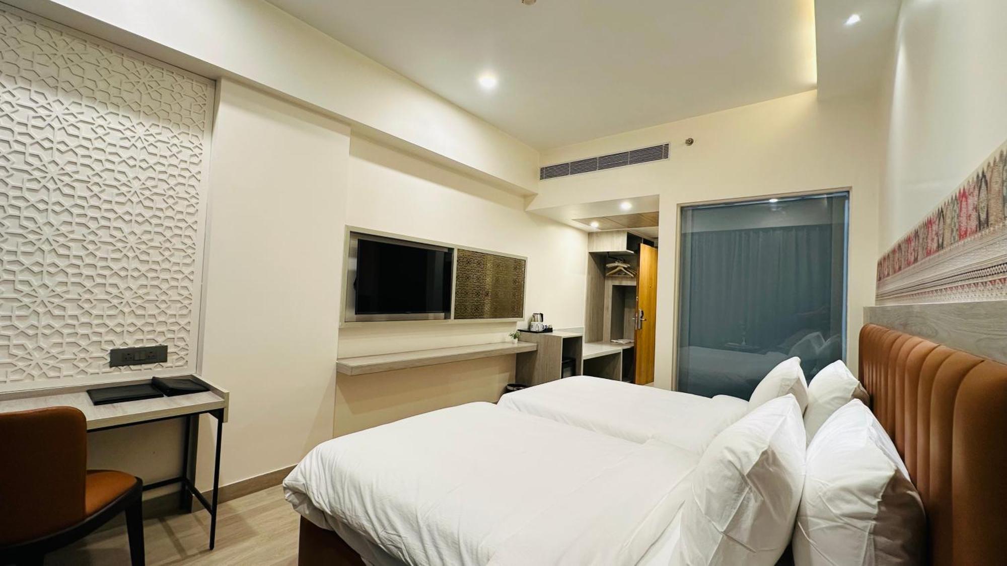Regenta Central Jaipur Exterior photo